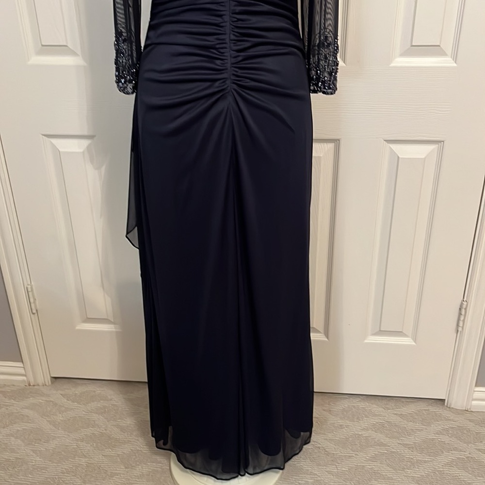 🌟🌟🌟ALEX Evening Gown, Ladies Formal Dress in Midnight Blue🌟🌟 - Picture 8 of 17
